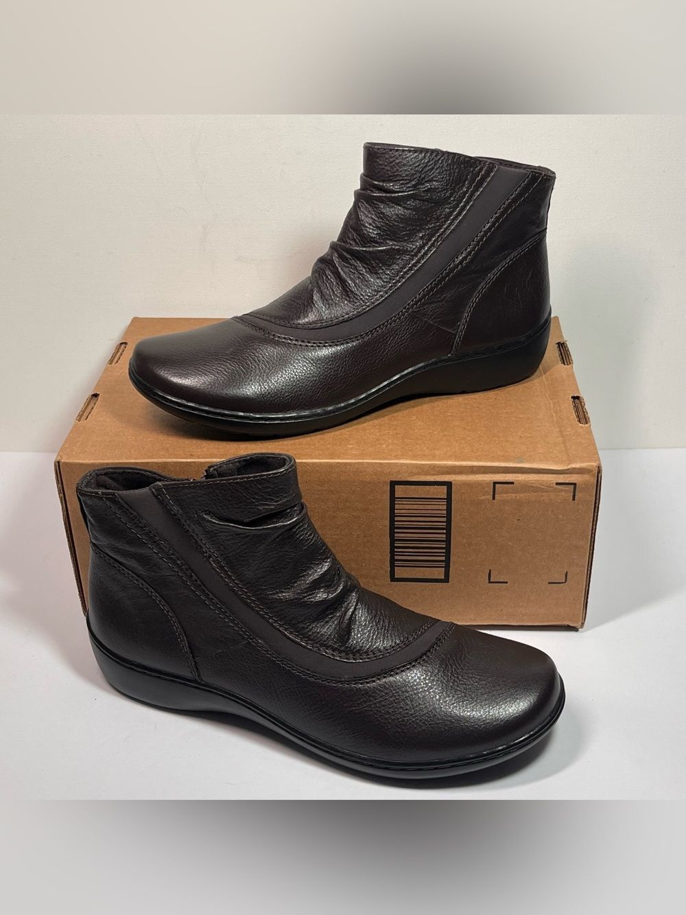 Clarks Cora Derby m Leather Side-Zip Ankle Boots
